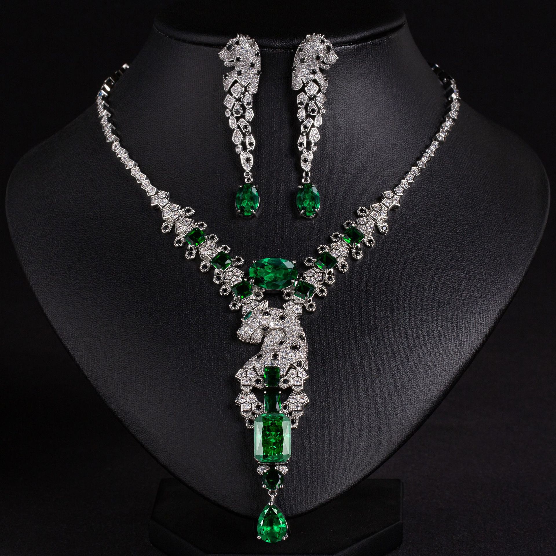 luxury vintage panther jewelry set | crystal zircon necklace earrings 4