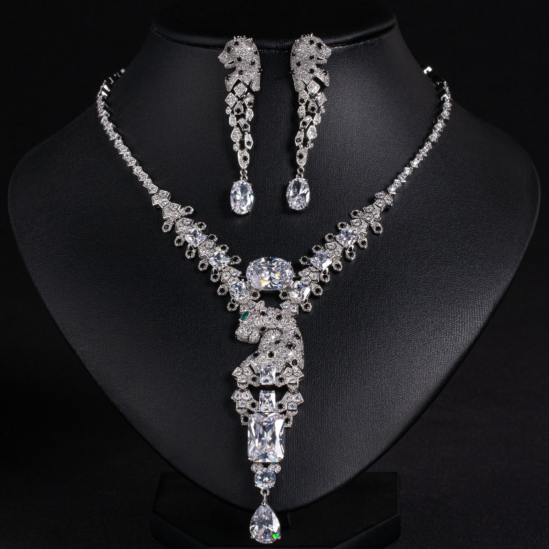 luxury vintage panther jewelry set | crystal zircon necklace earrings 7