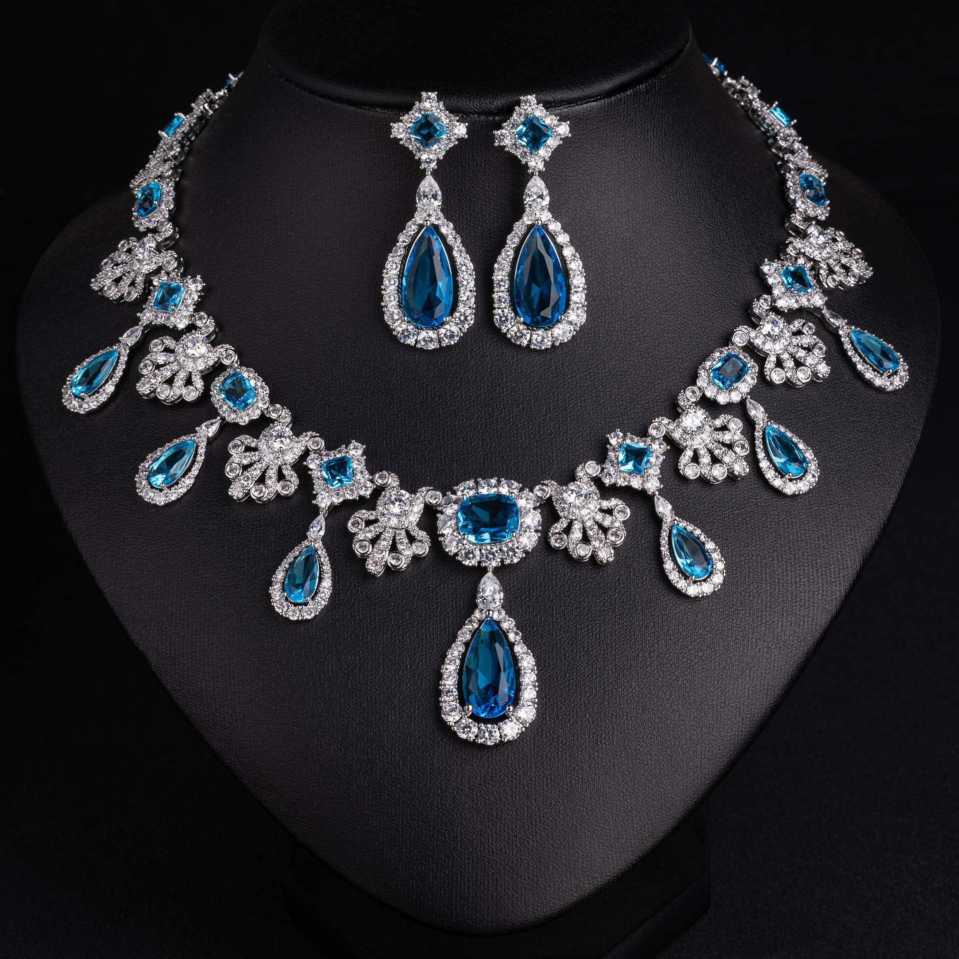 louvre vintage emerald drop jewelry set | luxury zircon necklace & earrings 2
